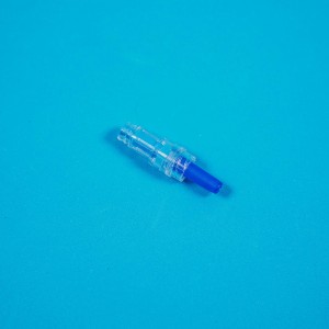 无针接头